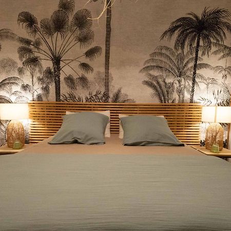 Chambres D'Hotes Les Baumes Сен-Кантен-ла-Потрі Екстер'єр фото